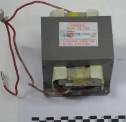 Трансформатор Airhot для печи СВЧ Wp900 с12 – купить в RuOborudovanie.ru с доставкой до двери Трансформатор Airhot для печи СВЧ Wp900 с12